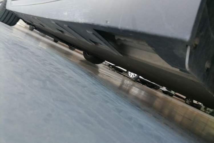Used XPeng P7 2020 670N Chassis Rear Left