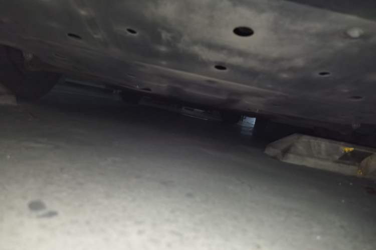 Used XPeng P7 2020 670N Chassis Rear