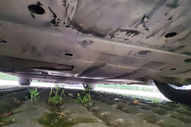 Used XPeng P7 2020 670N Chassis Rear