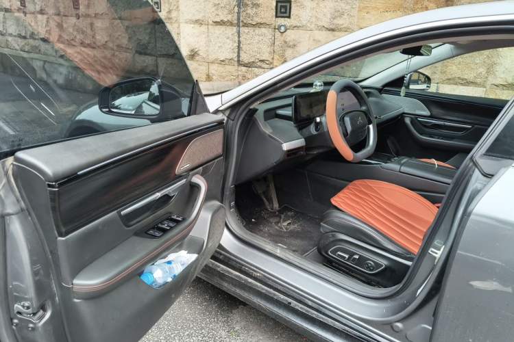 Used XPeng P7 2020 670N Driver Seat