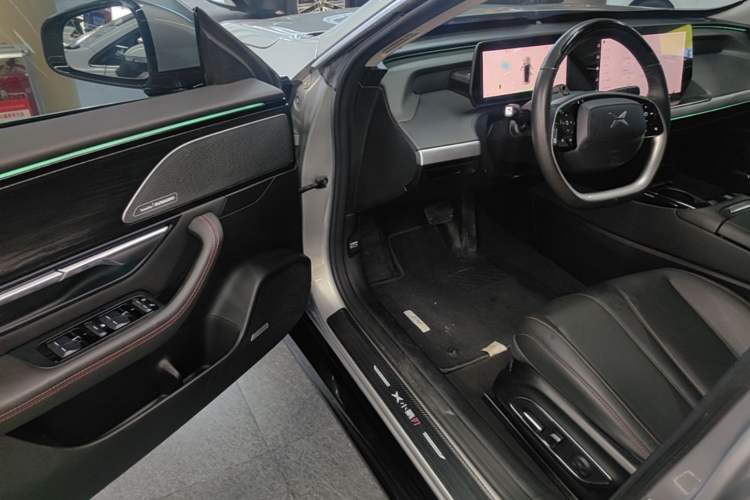 Used XPeng P7 2020 670N Driver Seat