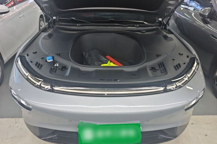 Used XPeng P7 2020 670E Engine Bay