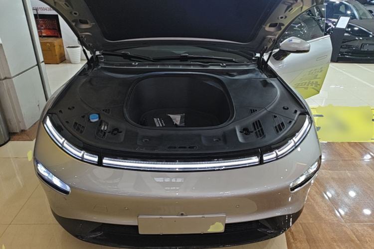 Used XPeng P7 2020 670E Engine Bay