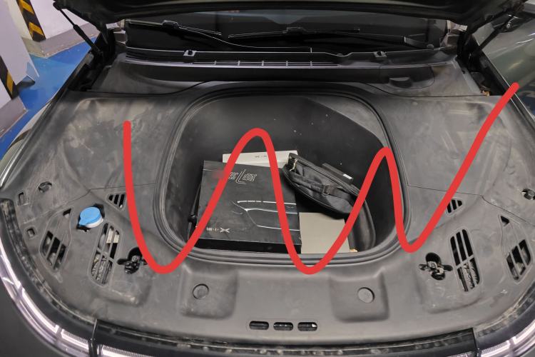Used XPeng P7 2020 670E Engine Bay