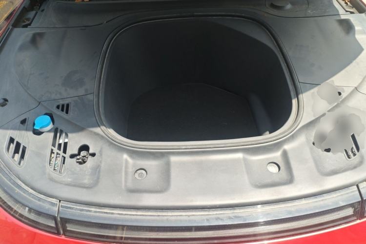 Used XPeng P7 2020 670N Engine Bay