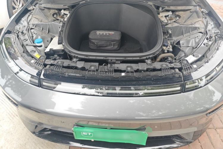 Used XPeng P7 2020 670E Engine Bay