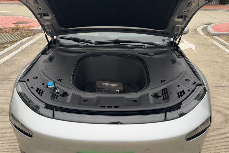 Used XPeng P7 2020 670N Engine Bay
