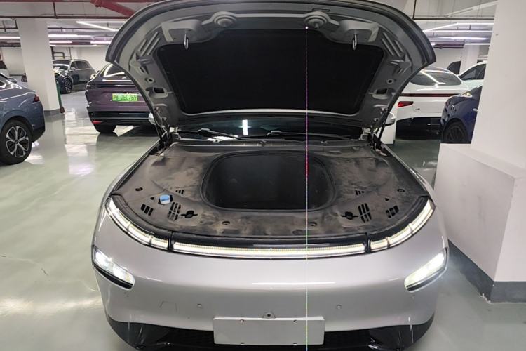 Used XPeng P7 2020 586N Engine Bay