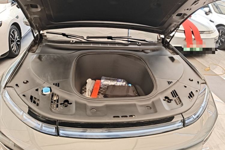 Used XPeng P7 2020 670N Engine Bay