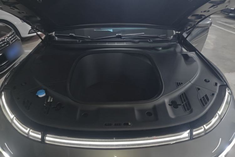 Used XPeng P7 2020 706G Engine Bay