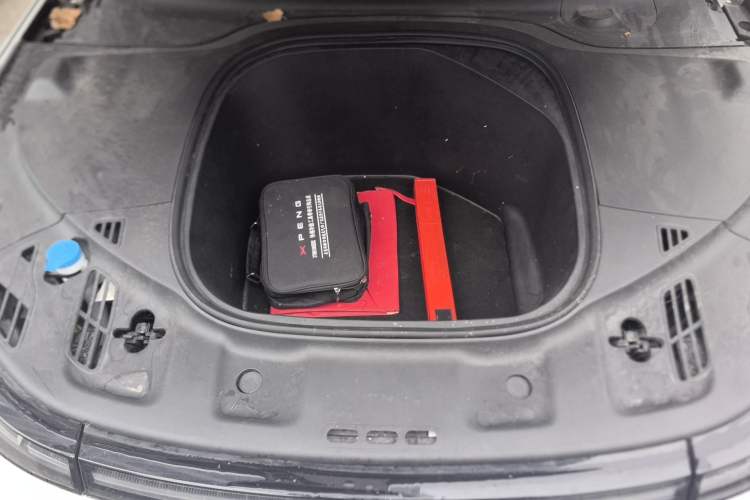 Used XPeng P7 2020 670N Engine Bay