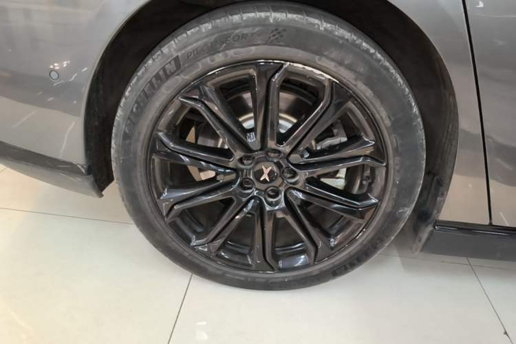 Used XPeng P7 2020 562N Performance Edition Exterior 1