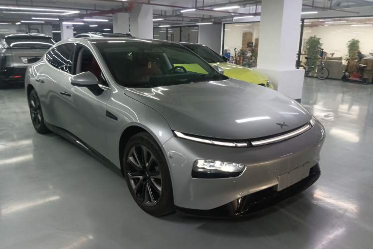 Used XPeng P7 2020 670E Exterior 2