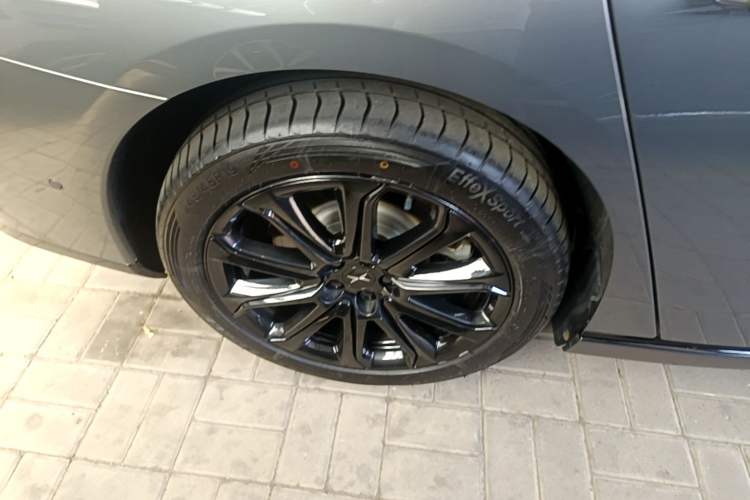 Used XPeng P7 2020 670N Exterior 3