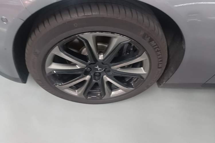 Used XPeng P7 2020 670E Exterior 4