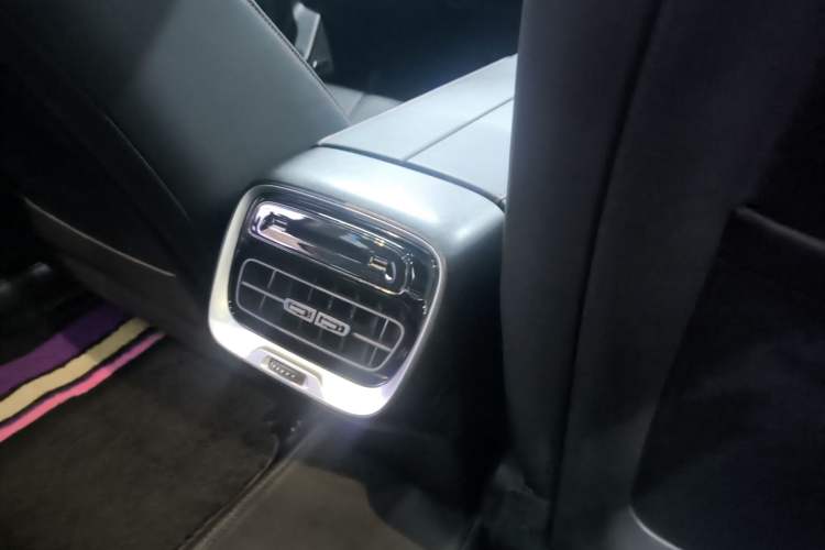 Used XPeng P7 2020 586E Exterior 5