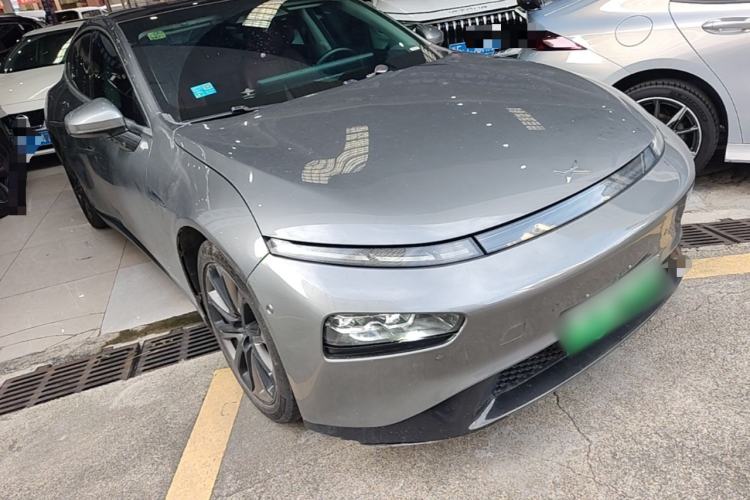 Used XPeng P7 2020 670E Front Right 45 Deg