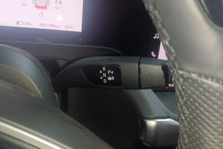 Used XPeng P7 2020 586E Gear Lever