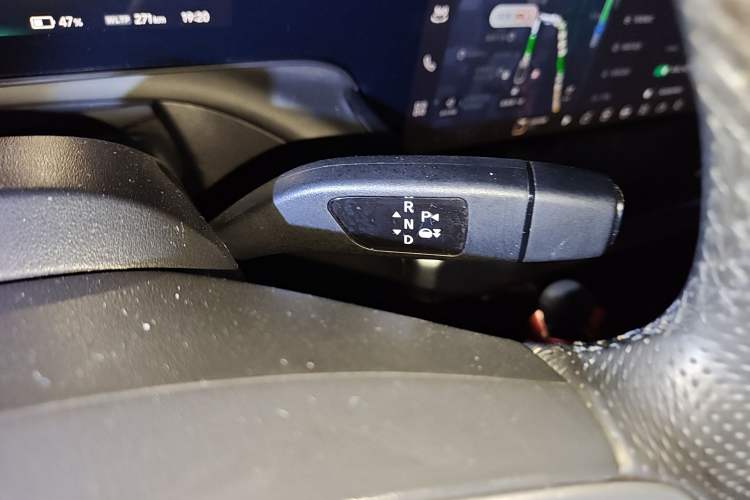 Used XPeng P7 2020 670E Gear Lever