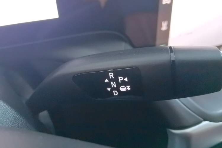 Used XPeng P7 2020 706G Gear Lever