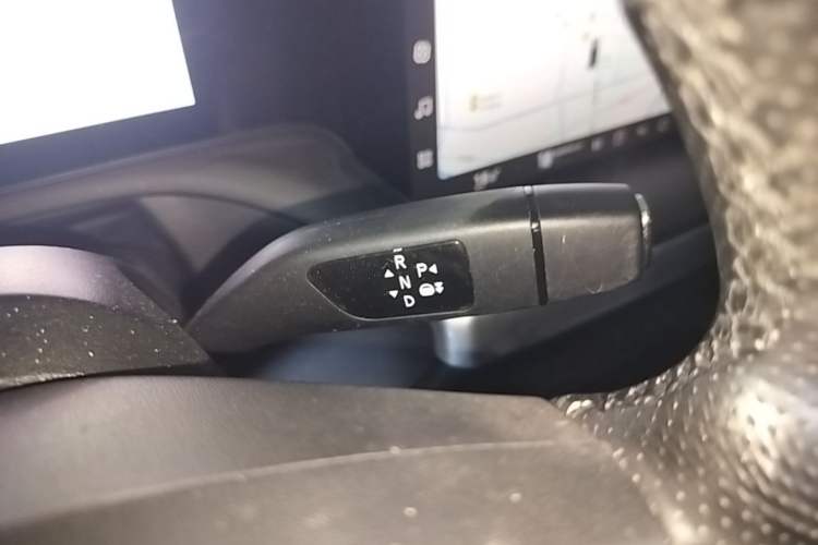 Used XPeng P7 2020 670E Gear Lever