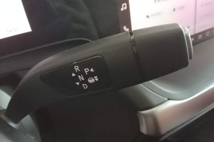Used XPeng P7 2020 670N Gear Lever