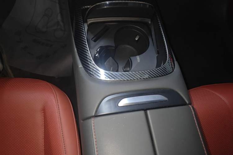 Used XPeng P7 2020 706G Gear Lever