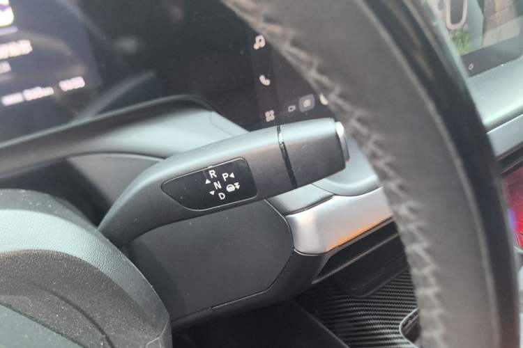 Used XPeng P7 2020 670N Gear Lever