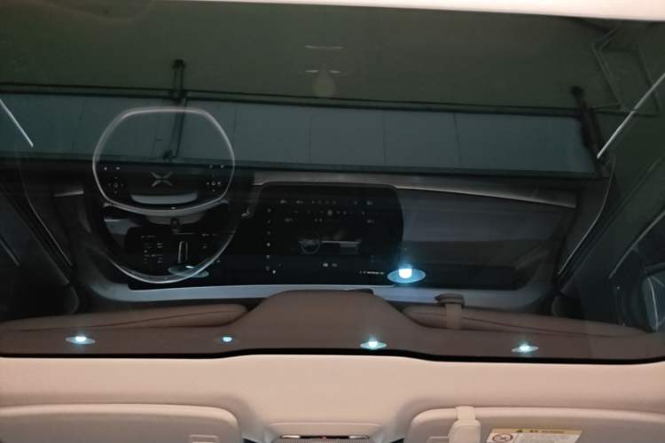Used XPeng P7 2020 670E Headliner