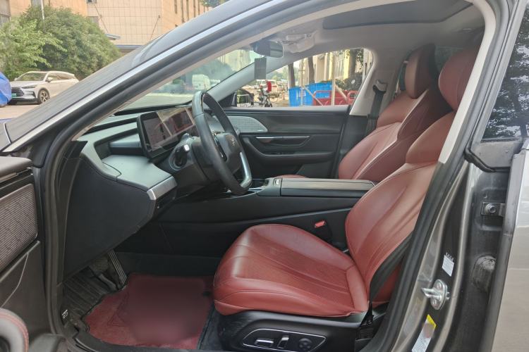 Used XPeng P7 2020 670E Interior 1