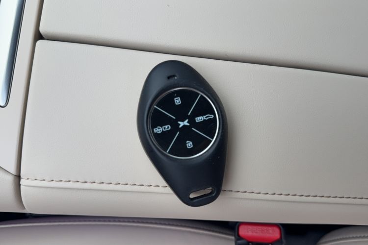 Used XPeng P7 2020 670N Interior 1