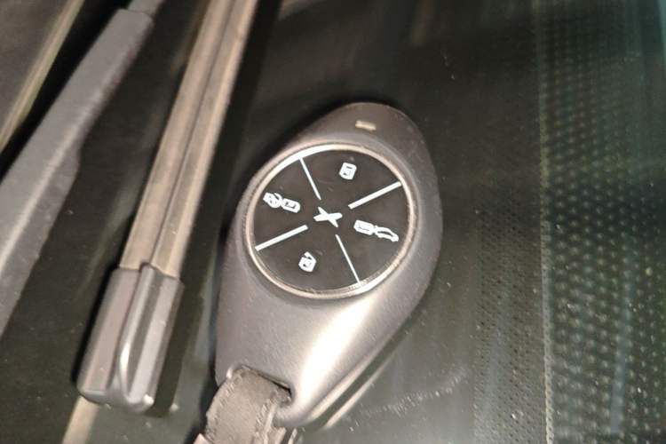 Used XPeng P7 2020 670N Interior 1