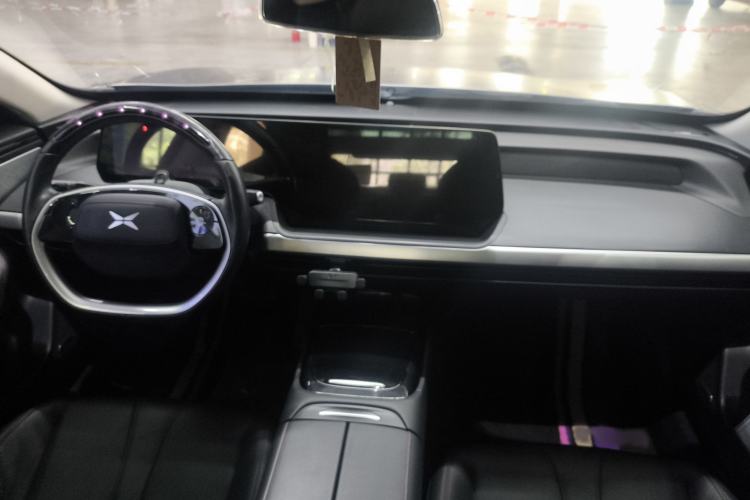 Used XPeng P7 2020 586E Interior 1