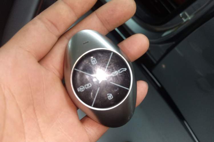 Used XPeng P7 2020 670N Interior 1