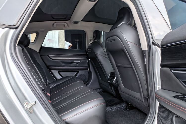 Used XPeng P7 2020 670N Interior 11