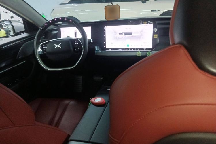 Used XPeng P7 2020 670E Interior 2
