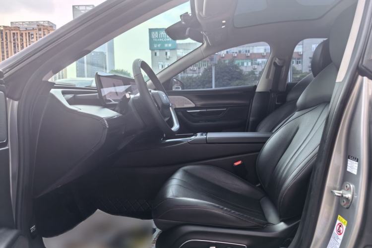 Used XPeng P7 2020 670N Interior 3