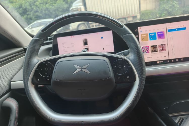 Used XPeng P7 2020 670E Interior 3