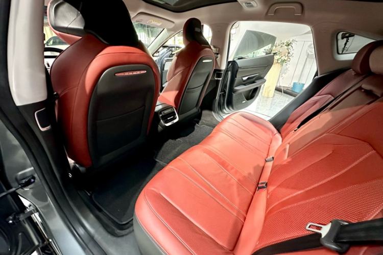 Used XPeng P7 2020 670N Interior 3