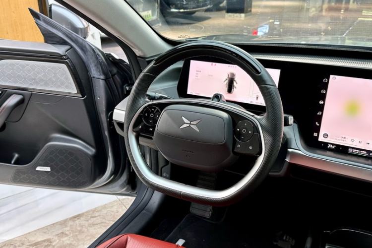 Used XPeng P7 2020 670N Interior 5