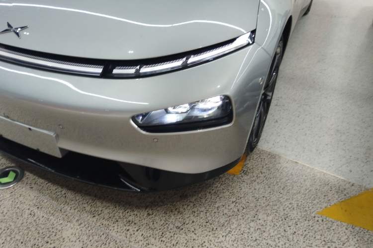 Used XPeng P7 2020 670N Left Front Headlight