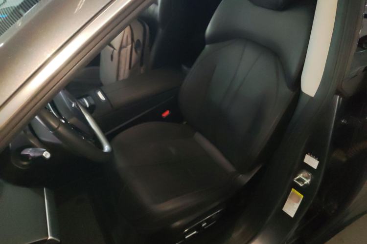 Used XPeng P7 2020 706G Left Front Seat
