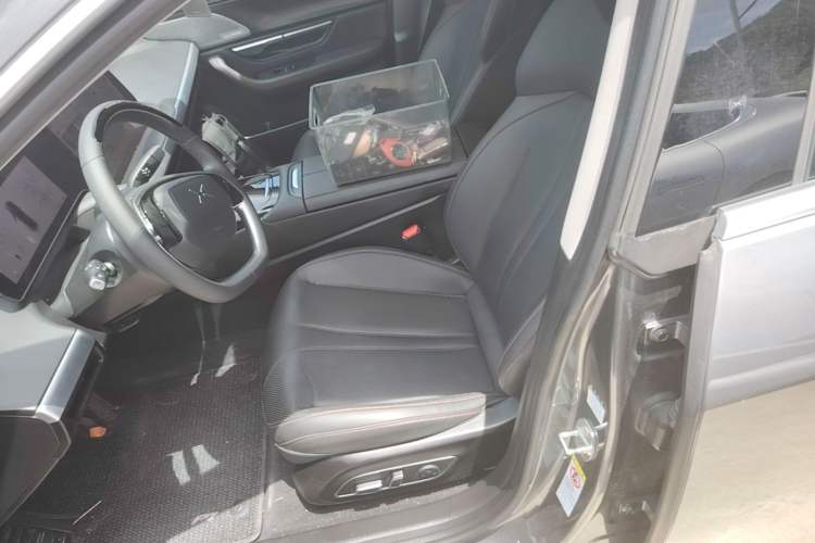 Used XPeng P7 2020 706G Left Front Seat