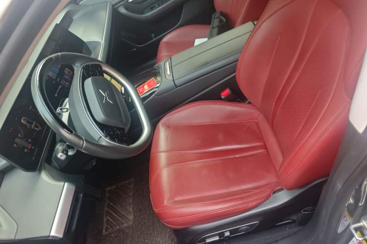 Used XPeng P7 2020 706G Left Front Seat