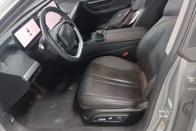 Used XPeng P7 2020 670N Left Front Seat
