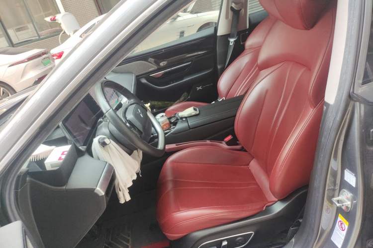 Used XPeng P7 2020 670N Left Front Seat