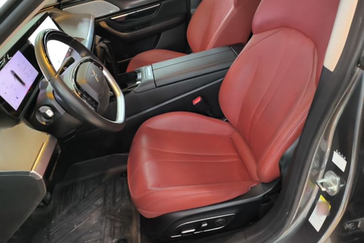 Used XPeng P7 2020 562N Performance Edition Left Front Seat