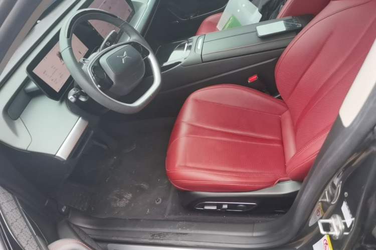 Used XPeng P7 2020 670E Left Front Seat