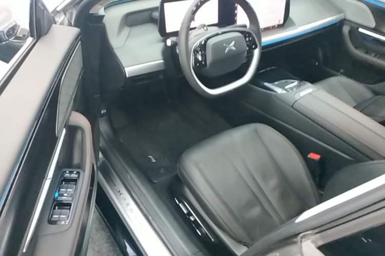 Used XPeng P7 2020 670E Left Front Seat