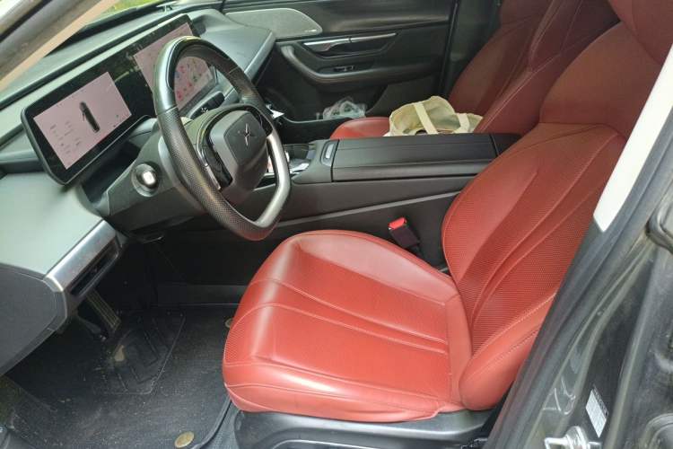Used XPeng P7 2020 562E Performance Edition Left Front Seat